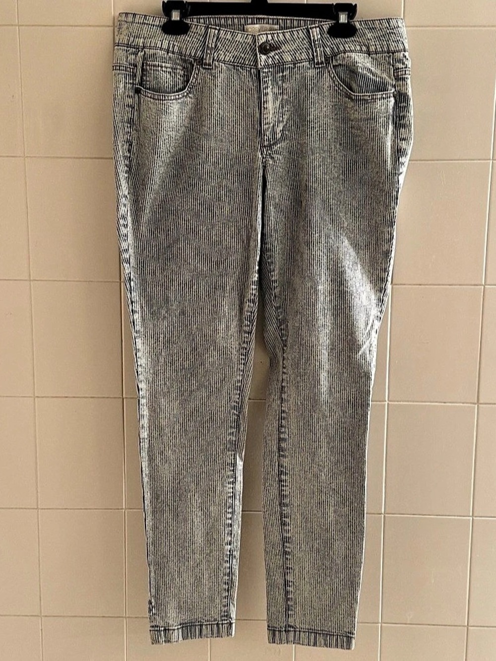 Forever 21+ Plus Size 12 Acid Wash Striped Skinny Jeans